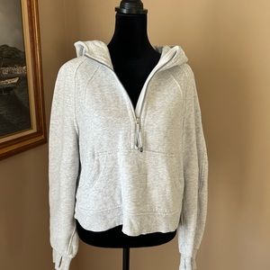 Lululemon XS/S light gray quarter zip with pouch pocket.
